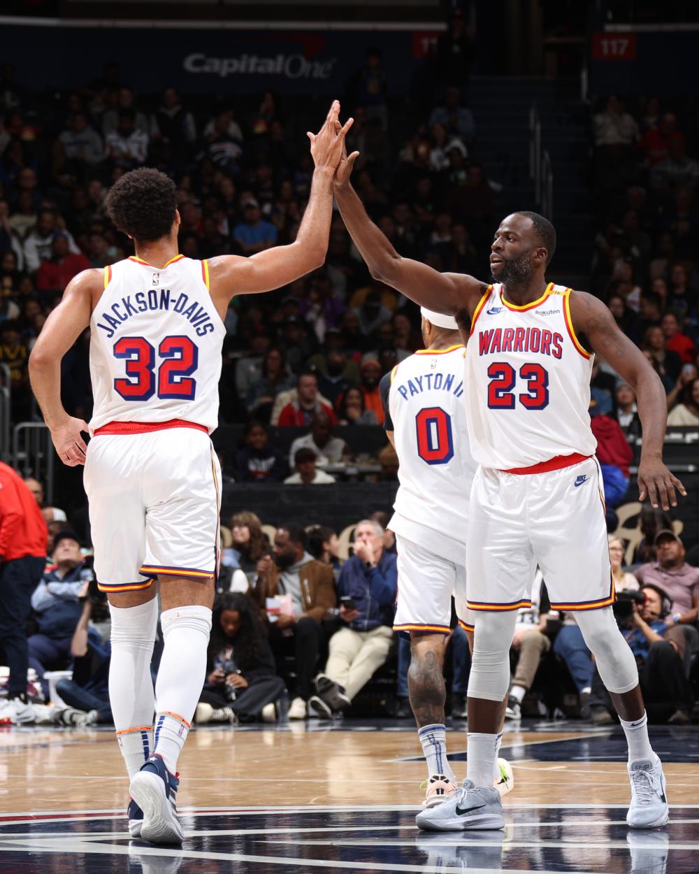 防守队员无 防守队员无